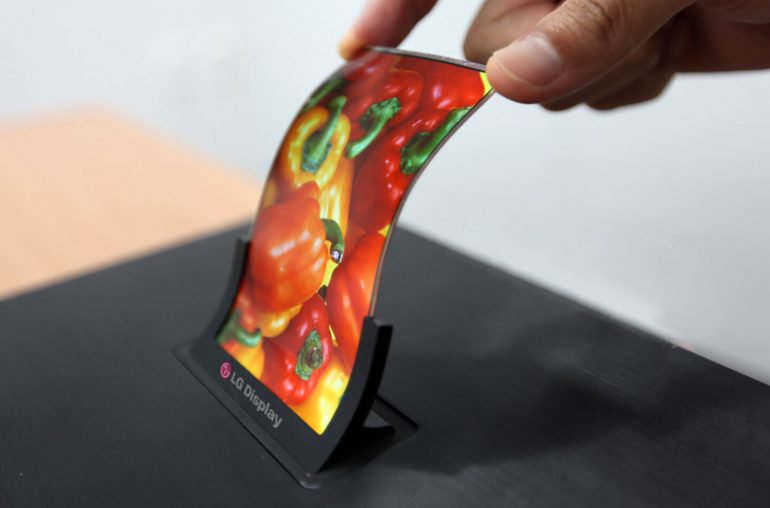 LG rollable display