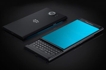 BlackBerry UNI smartphone