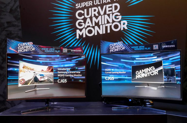 Samsung Curved Gaming monitor