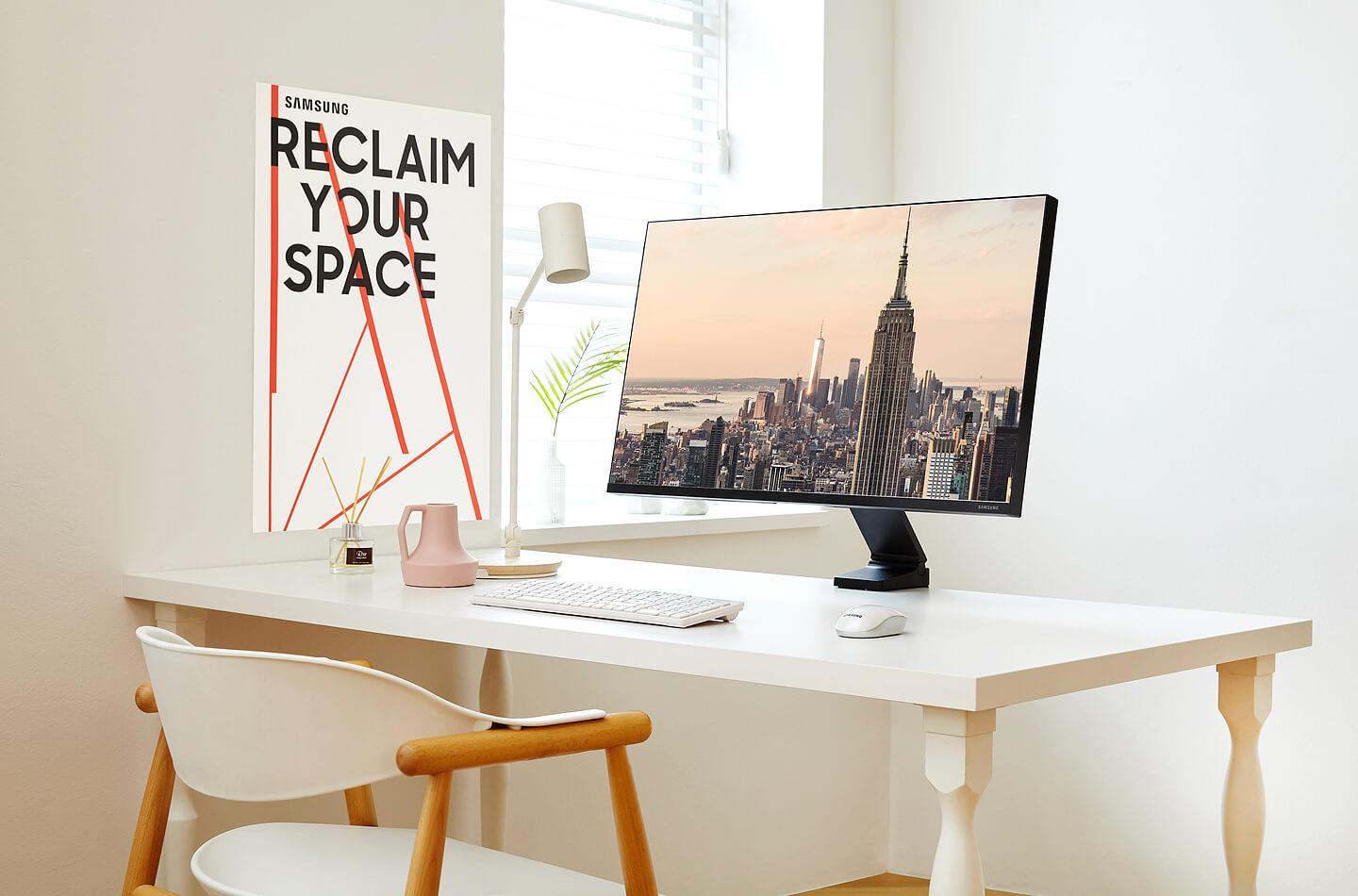 Samsung space monitor